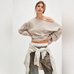 We The Free Free People You’re a Star Off the Shoulder Sweatshirt Top XS NWOT